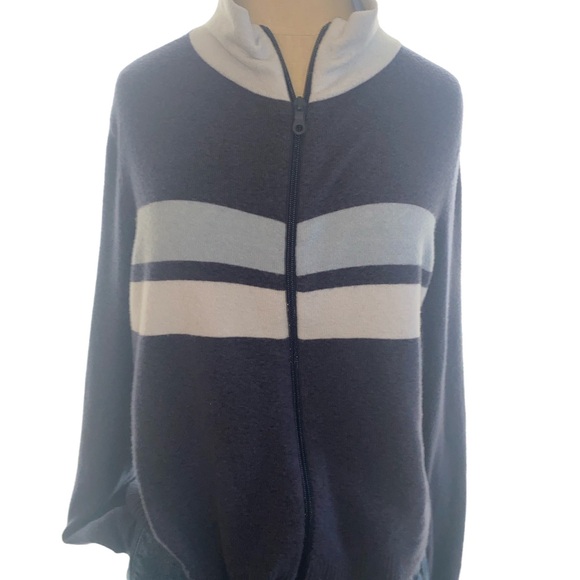Offline by Aerie Full Zip Lightweight Sweater - Picture 3 of 4